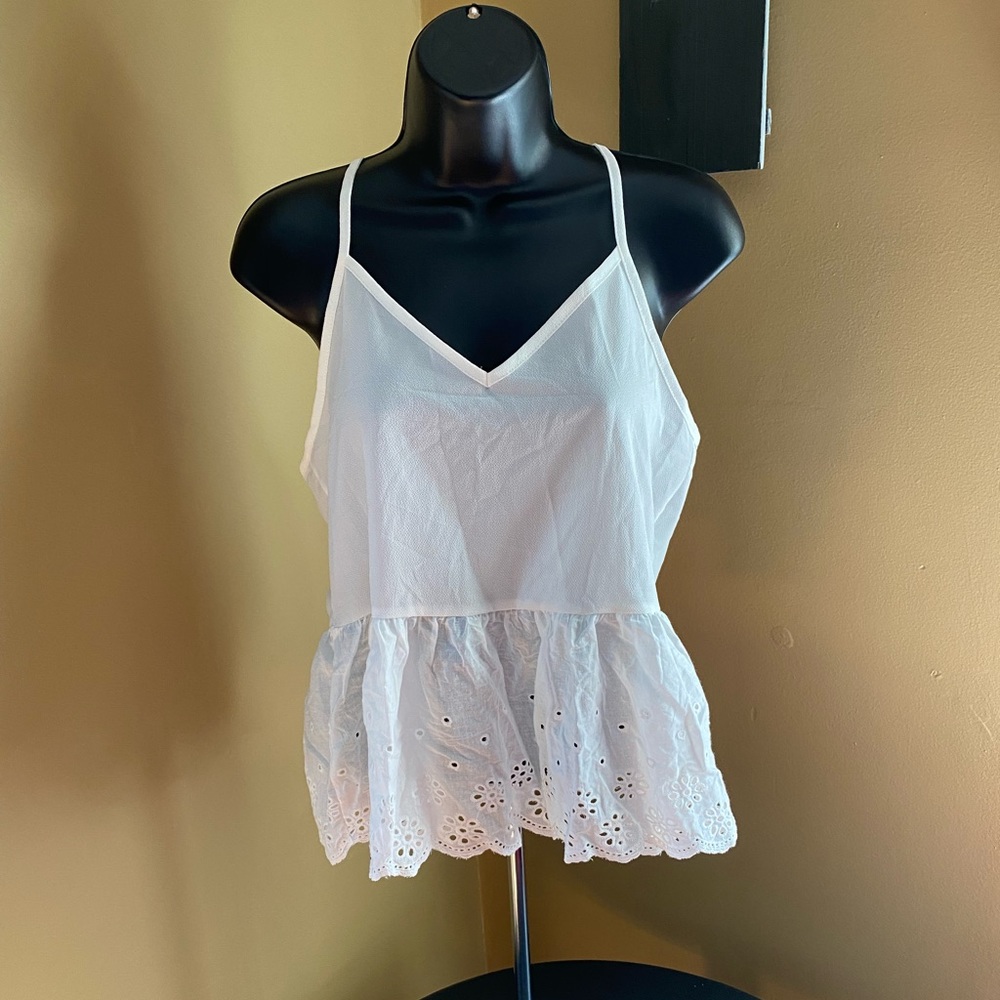 LIKE NEW White Camisole with Floral Design